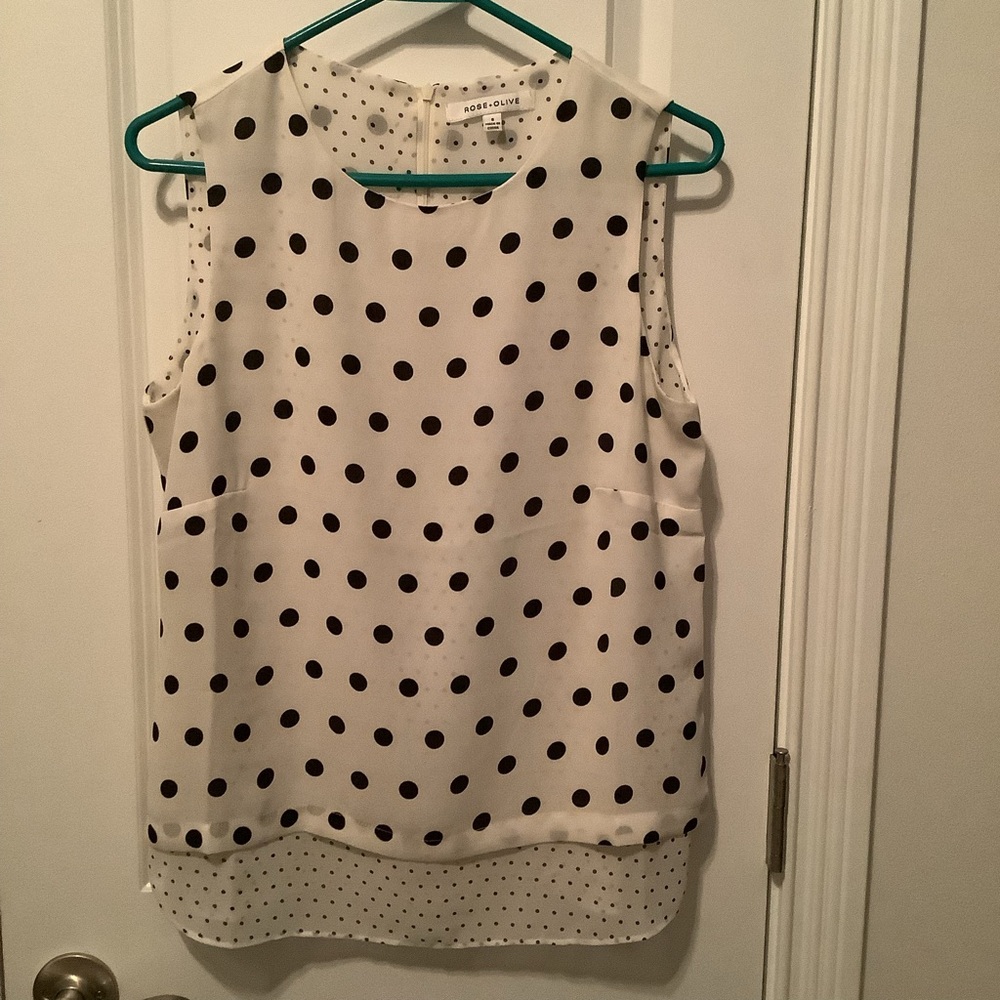 Rose + Olive white top with black pokadots.